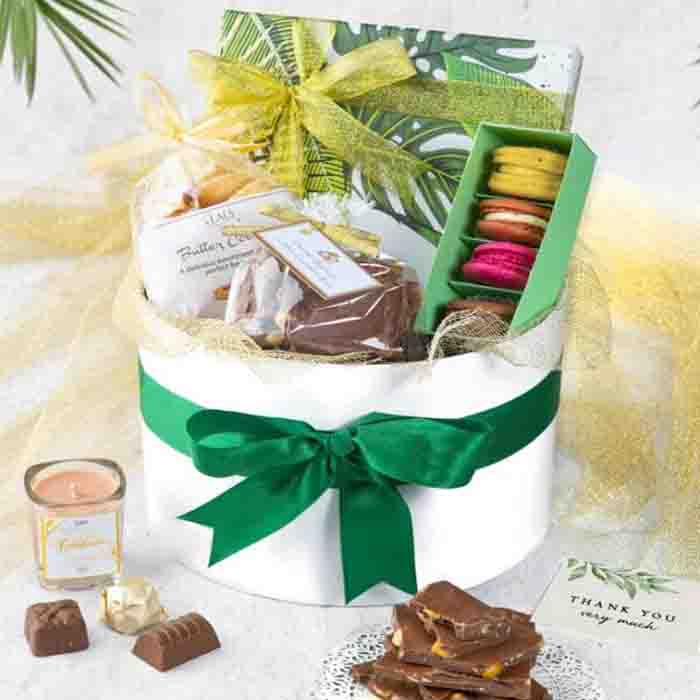 Signature Hamper with Tropique 12pc