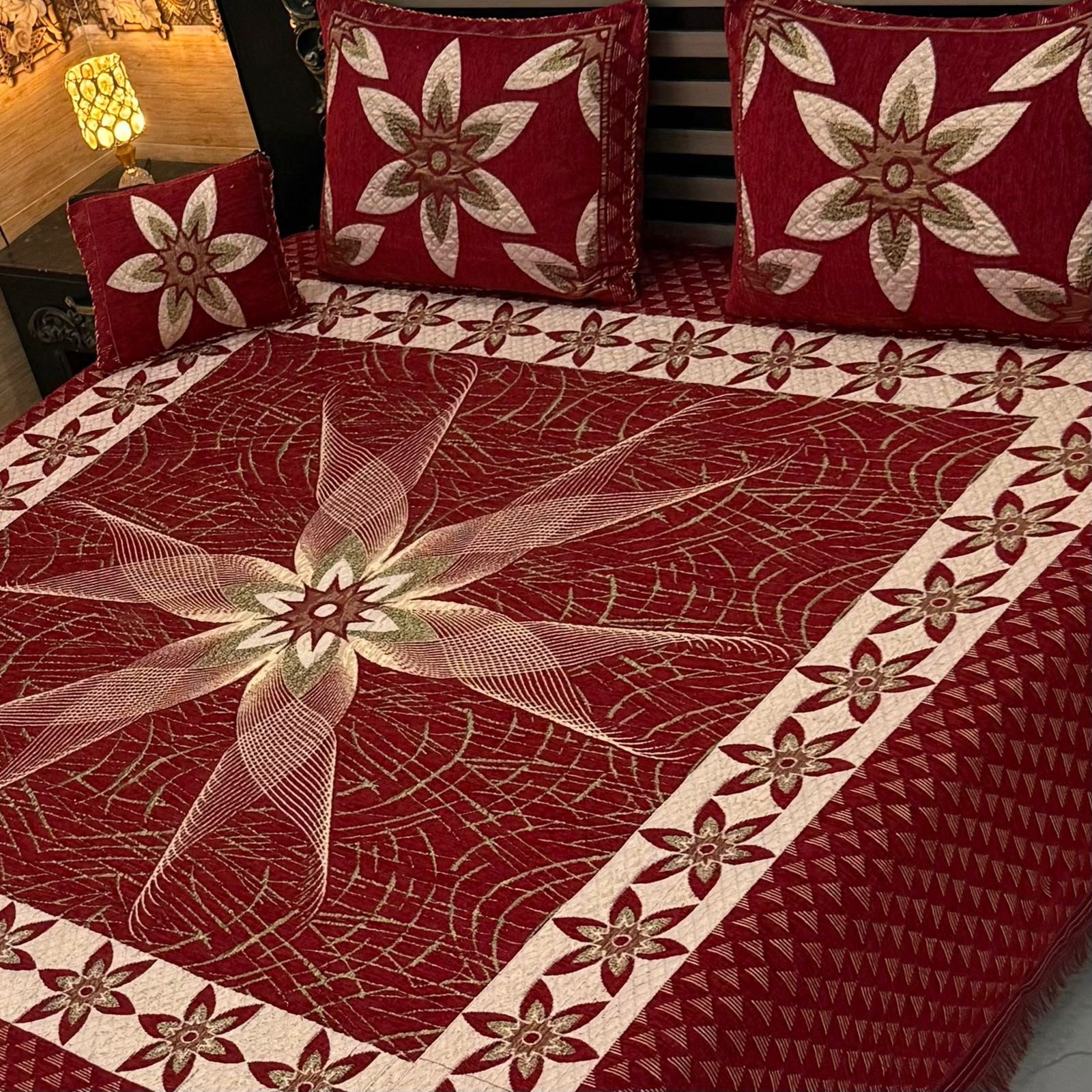 4pc Velvet Jacquard Bedsheet King Size - Design 40